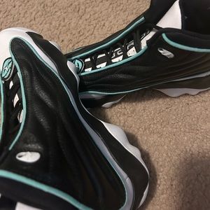 Jordan pro strong, size 6 in boys.